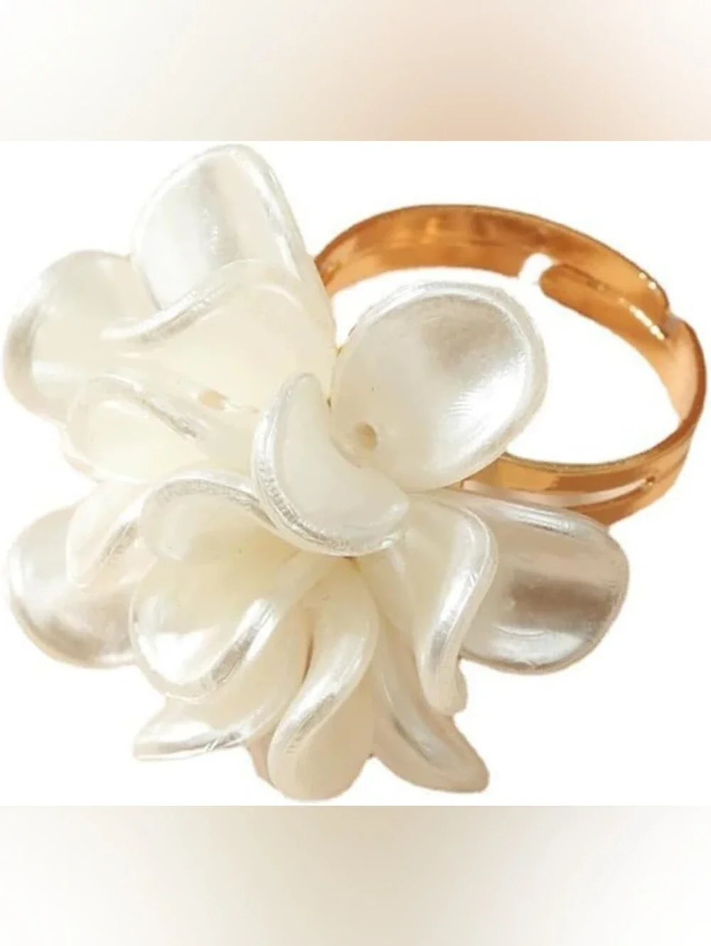 N/A elegant gold